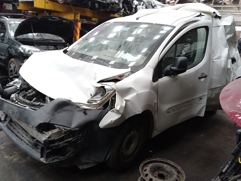  Peugeot PARTNER 2013    EN DESARME